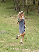 16 pictures - Shameless blonde hoochie peeing at a picnic glade