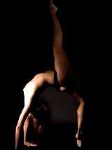 16 pictures - Extreme Nude Gymnastics